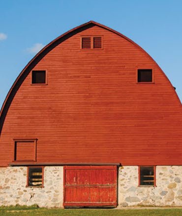 7 Classic American Barn Styles